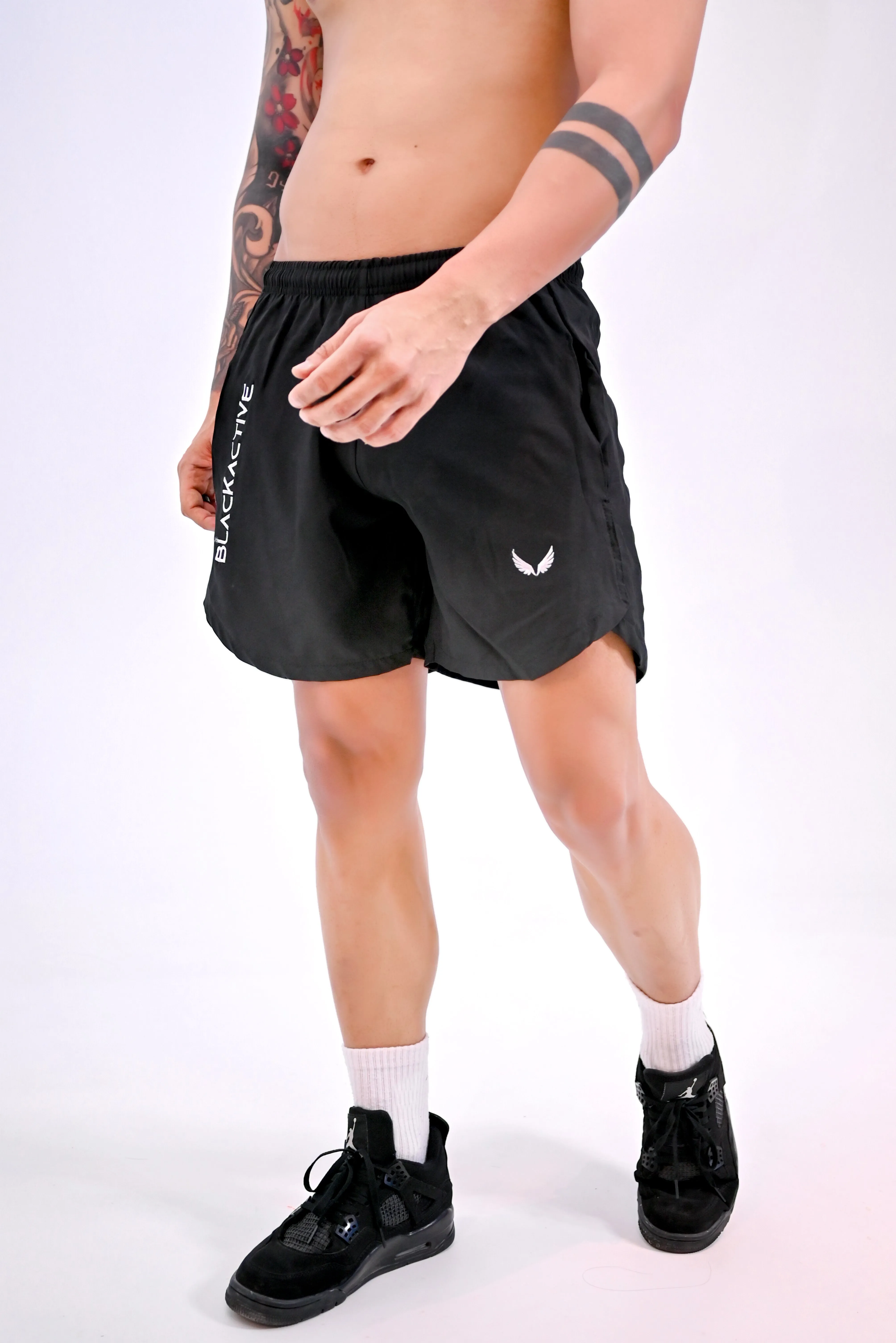 APEX SHORTS - BLACK