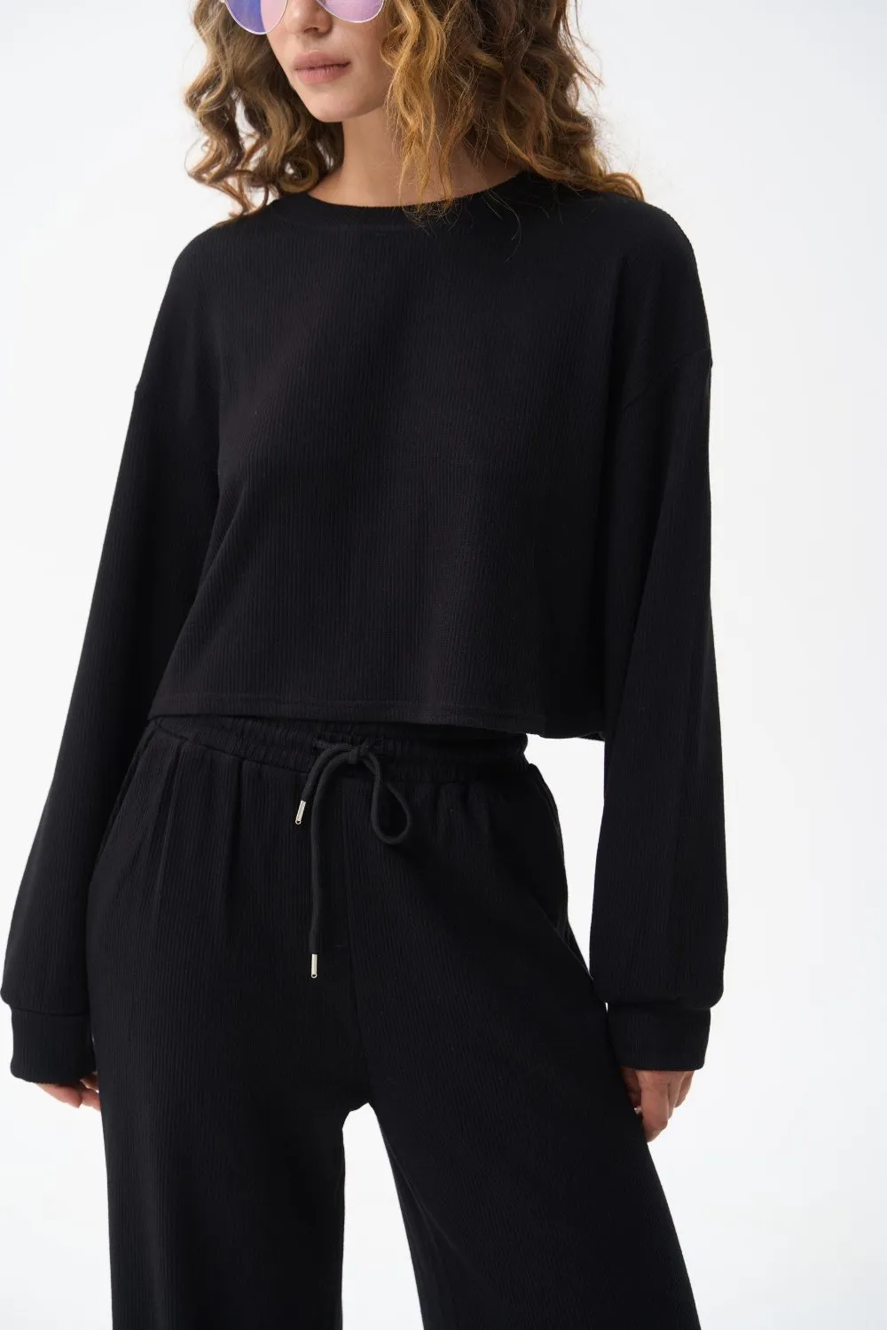 Black Cropped Sports Sweatshirt