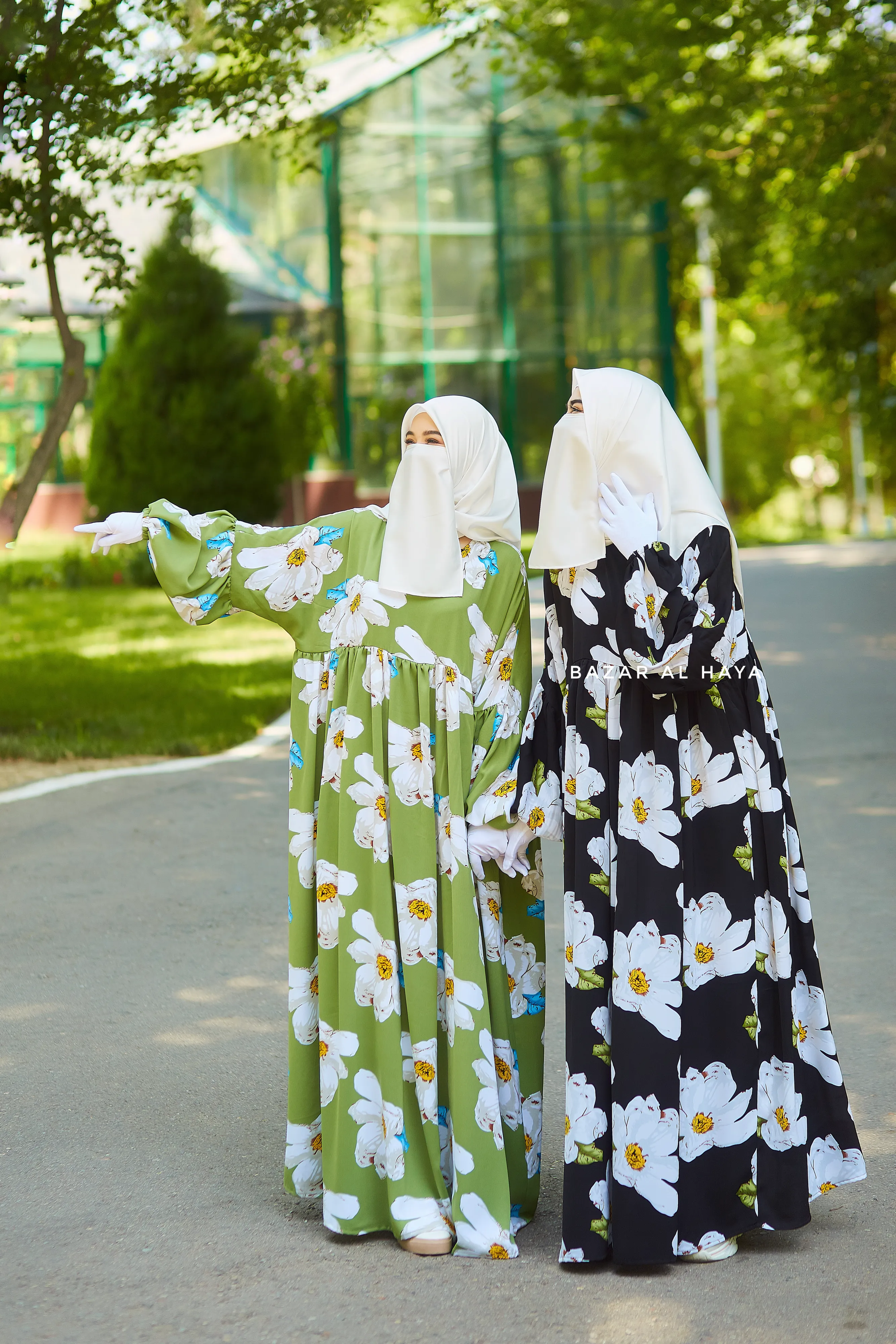 Loose Fit Summer Muna Abaya Dress - Viscose Cotton & Daisy Flower Print