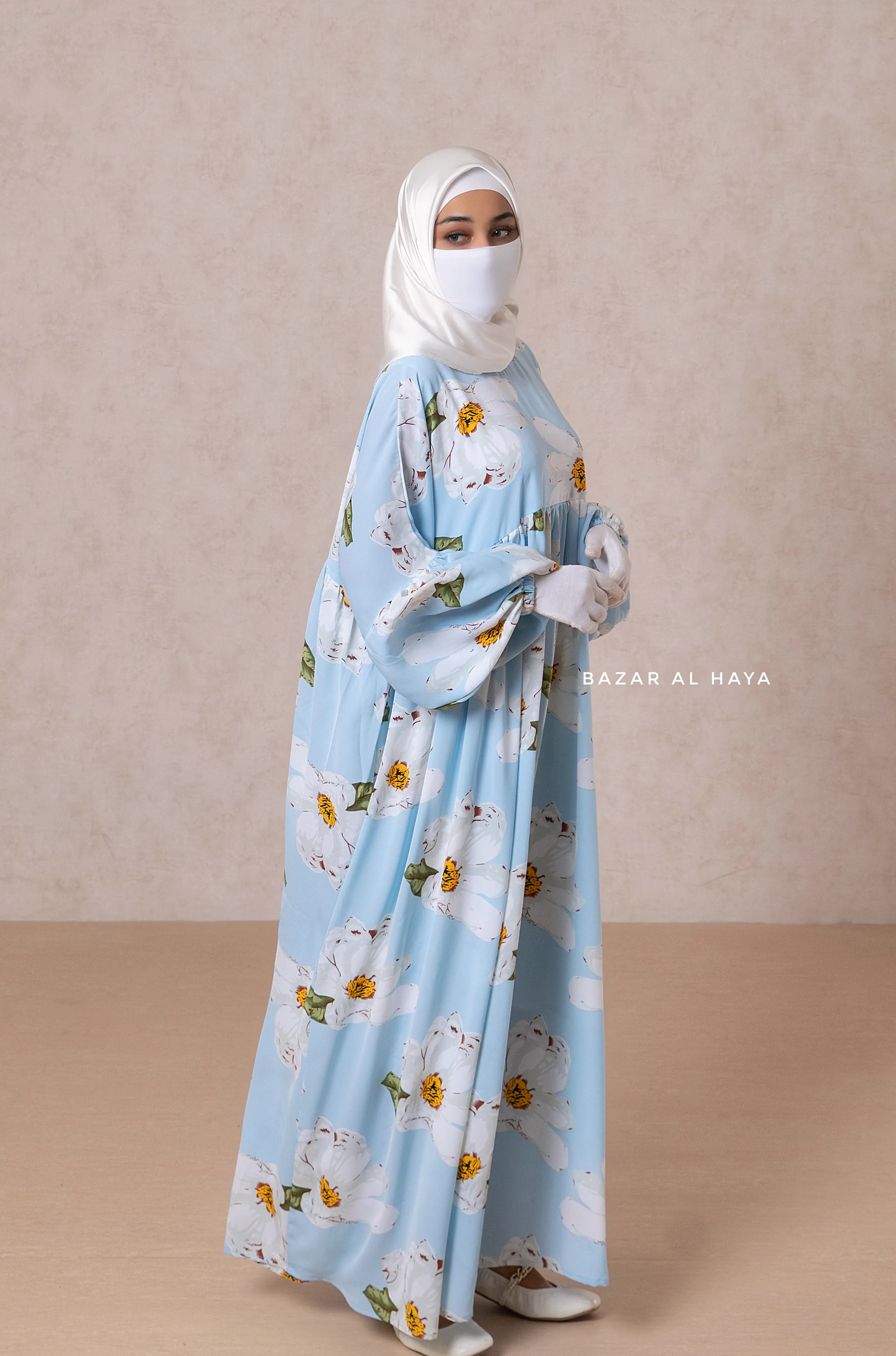 Muna Baby Blue Loose Fit Summer Abaya Dress - Viscose Cotton & Daisy Flower Print