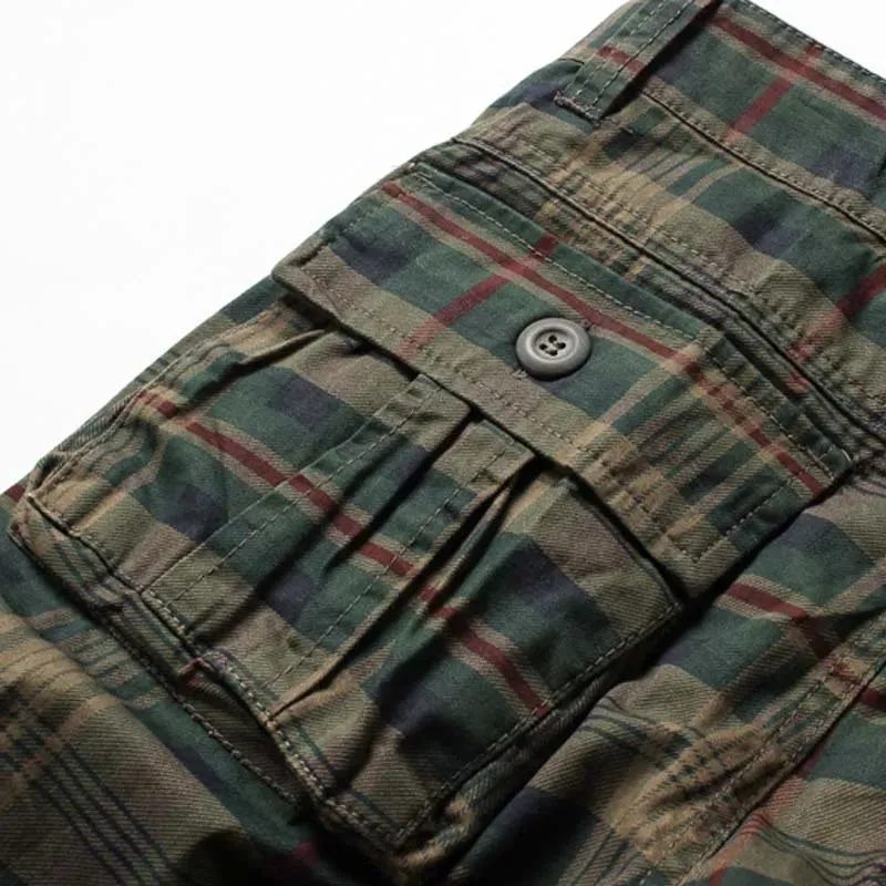 New Men's Cotton Cargo Shorts Good Quality Multi-pocket Pant Plaid Tooling Shorts Male Outdoors Casual Shorts