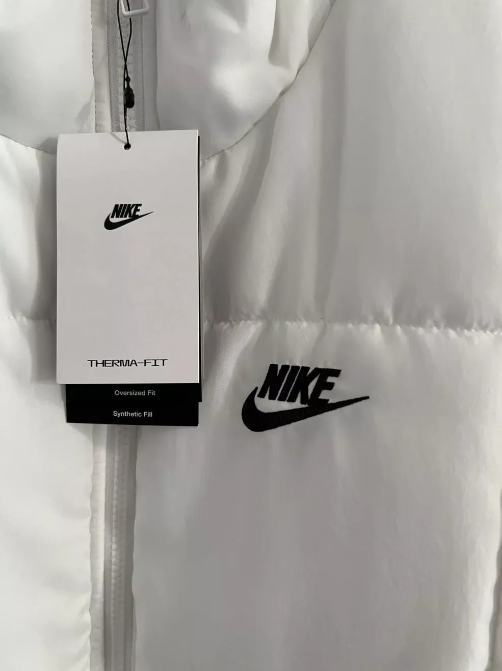 NEW! NIKE Classic Puffer Therma-Fit Oversized XXL Adult Women Sleeveless White Vest Jacket