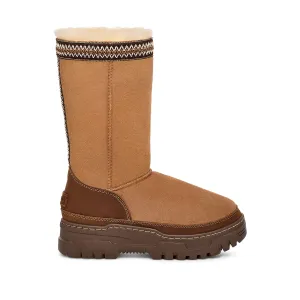 Ugg Women's Classic Tall Trailgazer in Chestnut