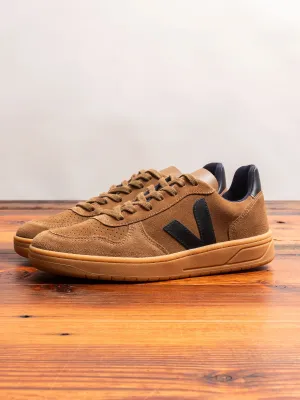 V-10 Sneaker in Brown Suede