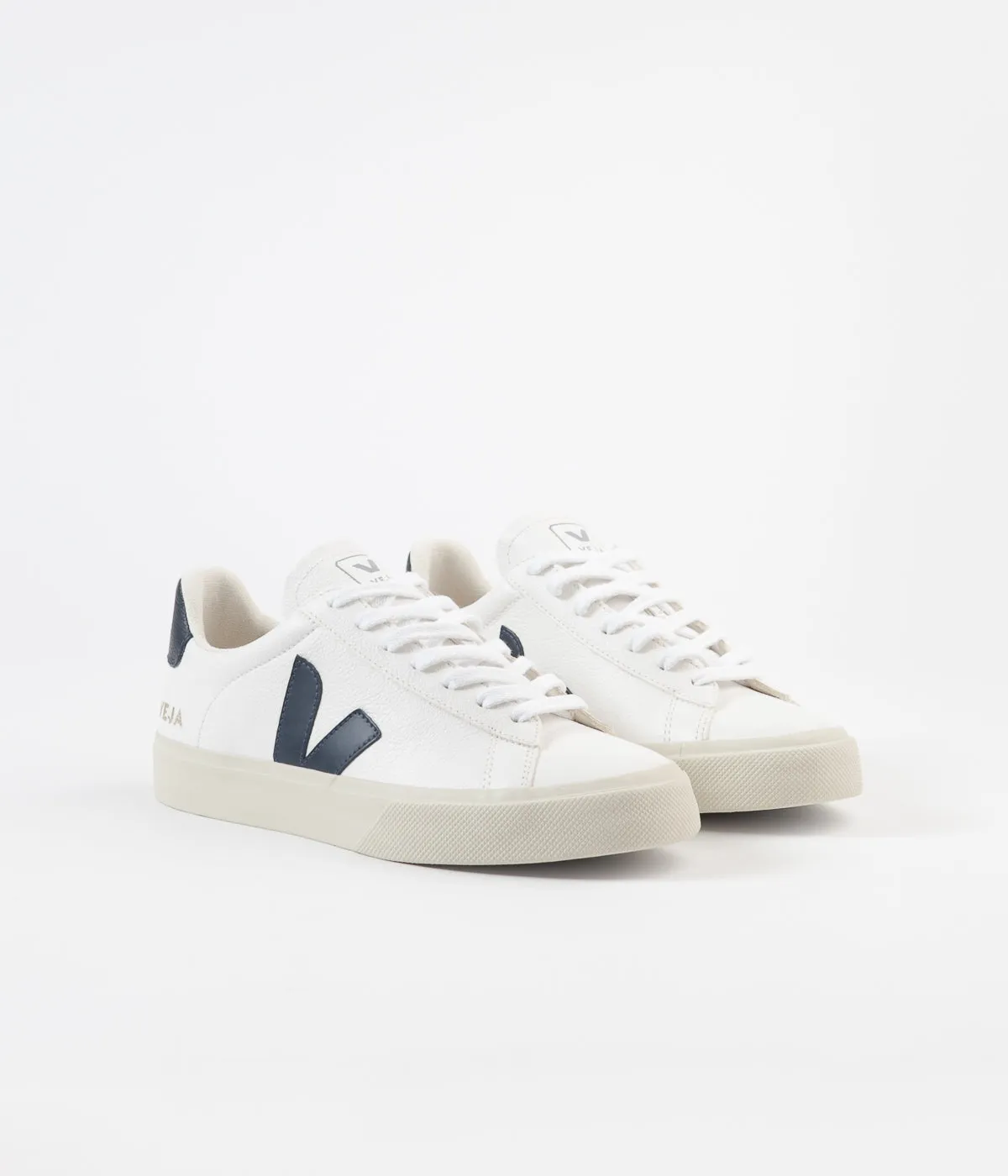 Veja Campo ChromeFree Leather Shoes - White / Nautico